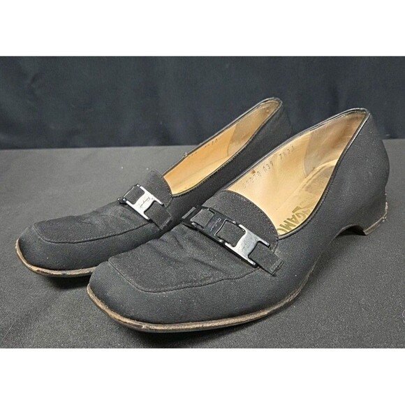 SALVATORE FERRAGAMO 7.5 AA Extra Narrow Fabric Canvas Loafer Buckle Logo Pump - Picture 1 of 6